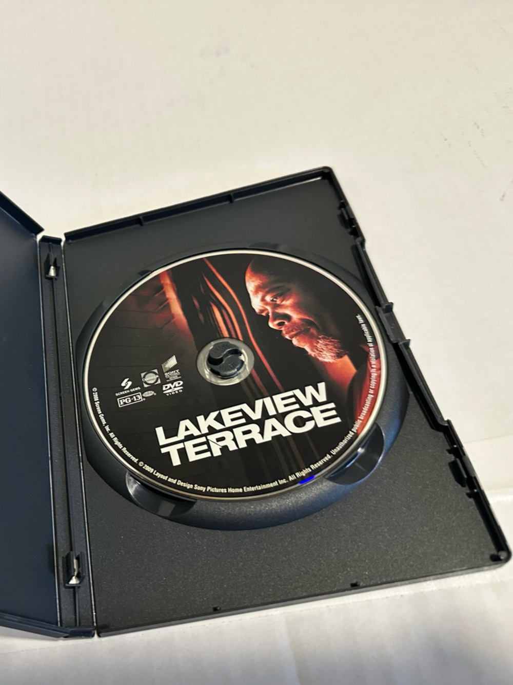 Lakeview Terrace DVD Disc - Black & Red Artwork